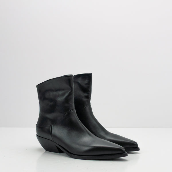 Elena iachi boots, booties and sandals in Moksin shop online