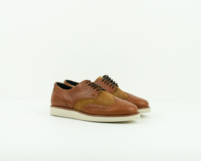 ZAPATO - FRED PERRY - B9082 C55 NEWBURGH BROGUE LEATHER SUEDE TAN