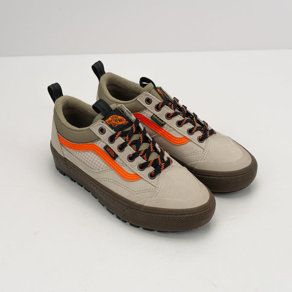 Colección waterproof y GORE-TEX en Moksín: diseño y protección para los días de lluvia