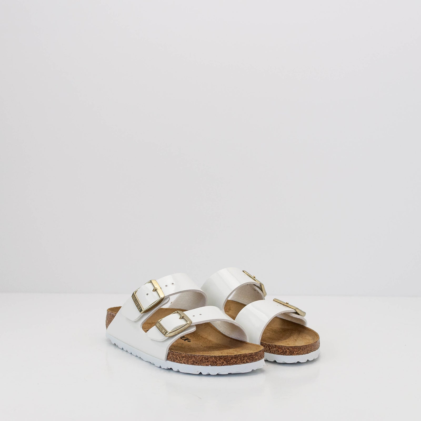 BIRKENSTOCK ARIZONA BIRKO-FLOR PATENT WHITE | MOKSIN – Moksin