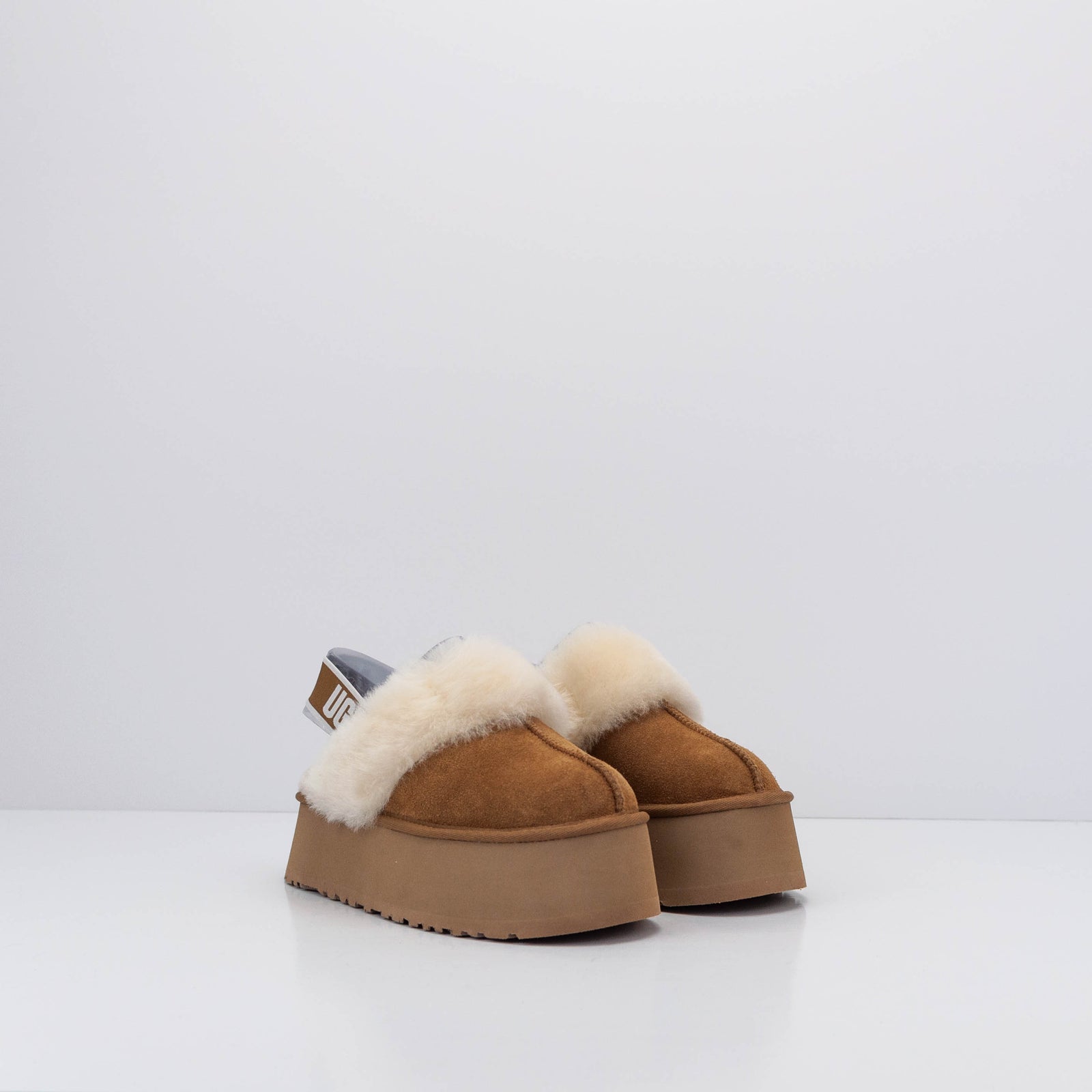 Neiman Marcus Mule Slippers Ugg Suede Neiman Marcus Ugg Slides UGG