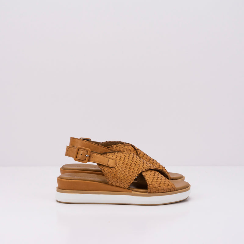 INUOVO - SANDAL - CAMEL BRAIDED 113050