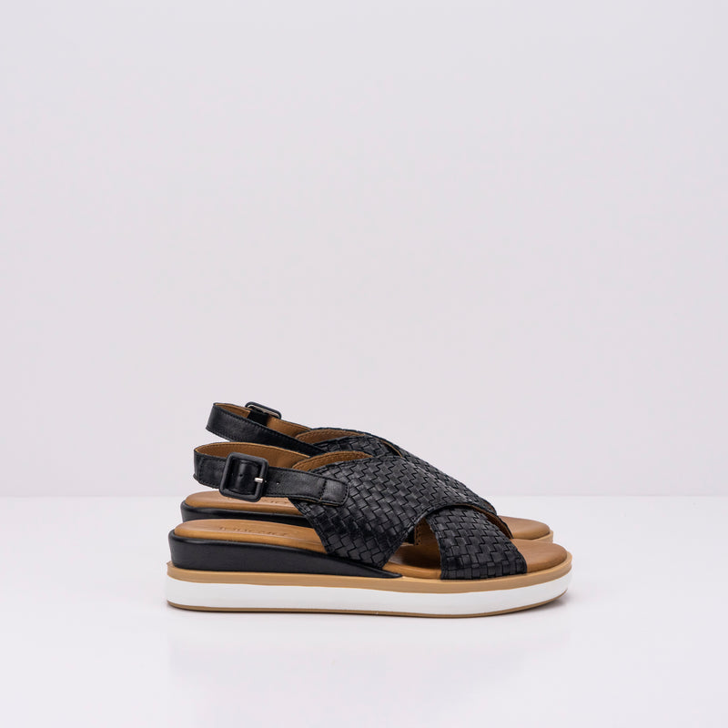 INUOVO - SANDAL - BLACK BRAIDED 113050N