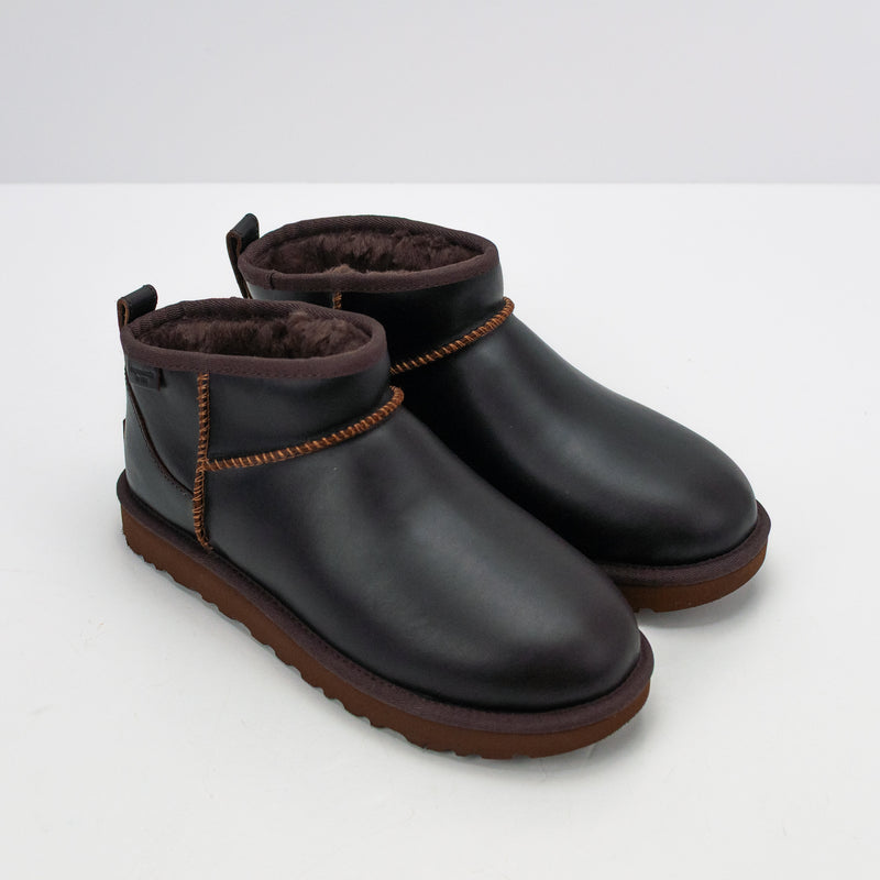 BOTA - UGG - CLASSIC ULTRA MINI LEATHER REGENERATE IRONWOOD