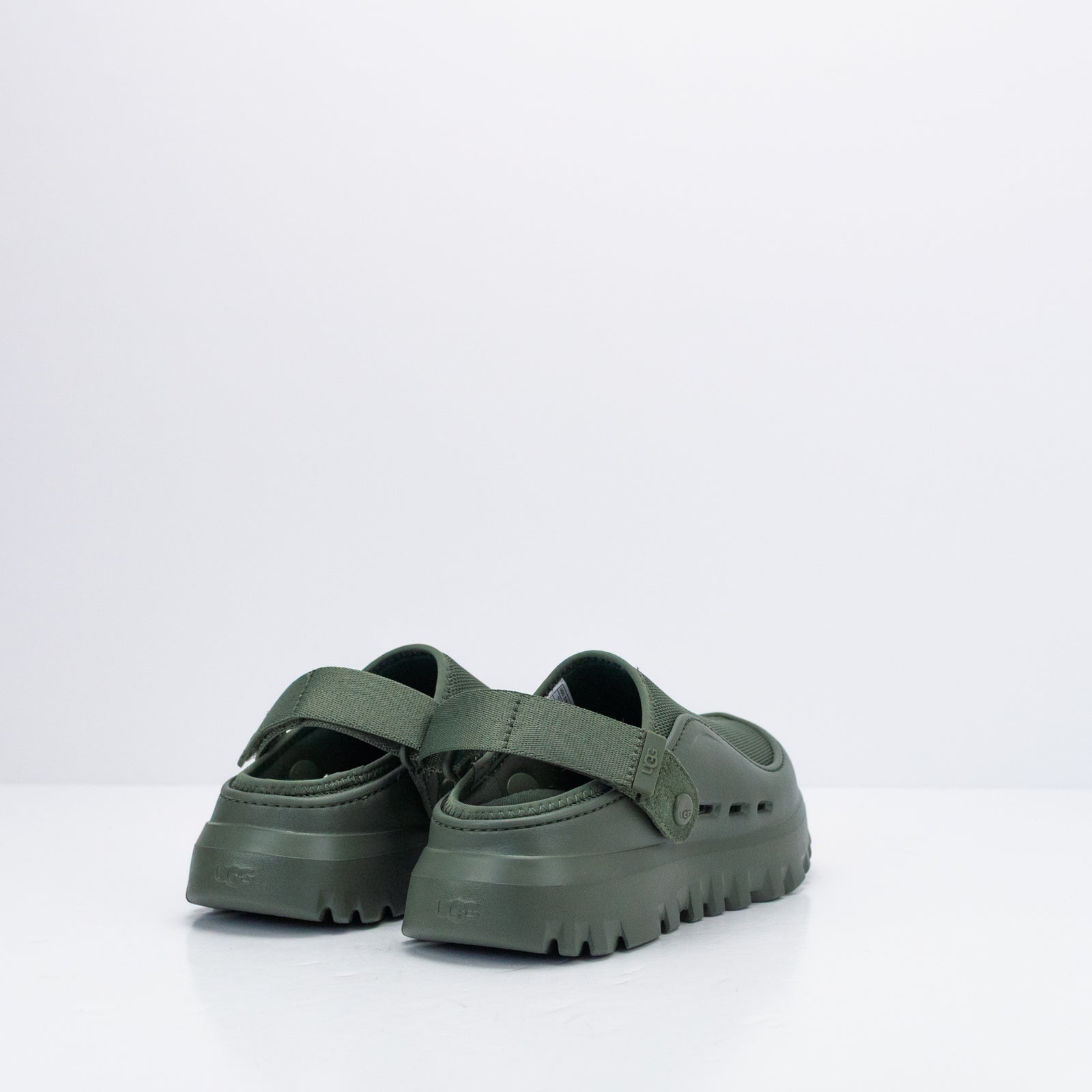 UGG|SANDALS (PEAKMOD MESH SLIDE - WOODLAND GREEN (11669 UGG PEAKMOD WOODLAND GREEN SANDALS | MOKSÍN – Moksin