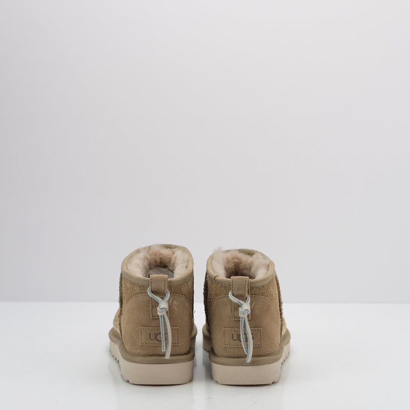 BOTA - UGG - CLASSIC ULTRA MINI BIARRITZ MUSTARD SEED