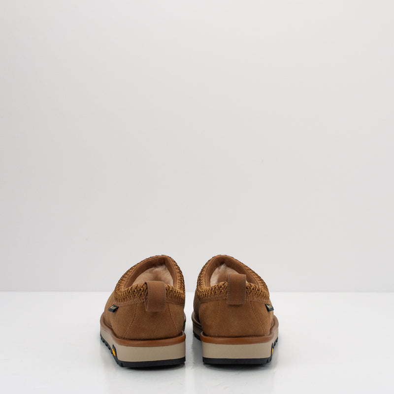 ZUECO - UGG - TASMAN GTX CHESTNUT