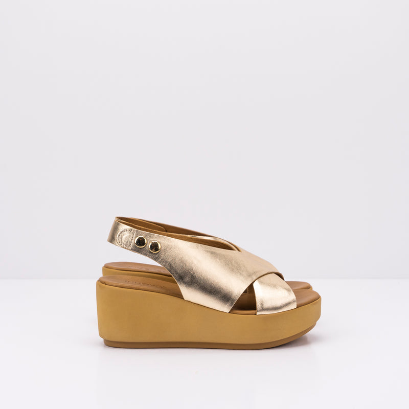 INUOVO - SANDAL - GOLD WEDGE 123031O