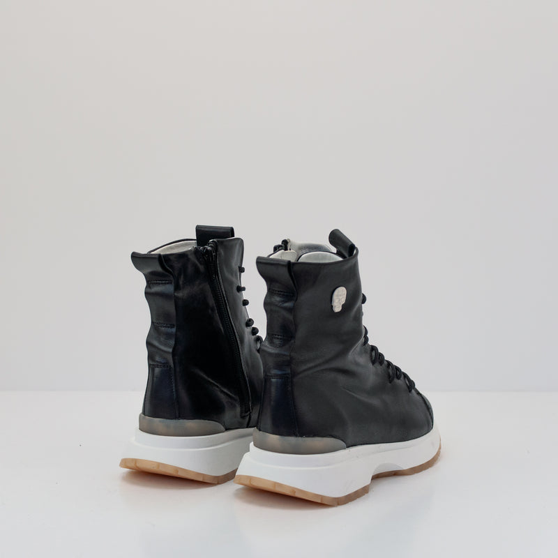 BOTIN - NEMONIC - TAXI 2223 SAUVAGE NEGRO