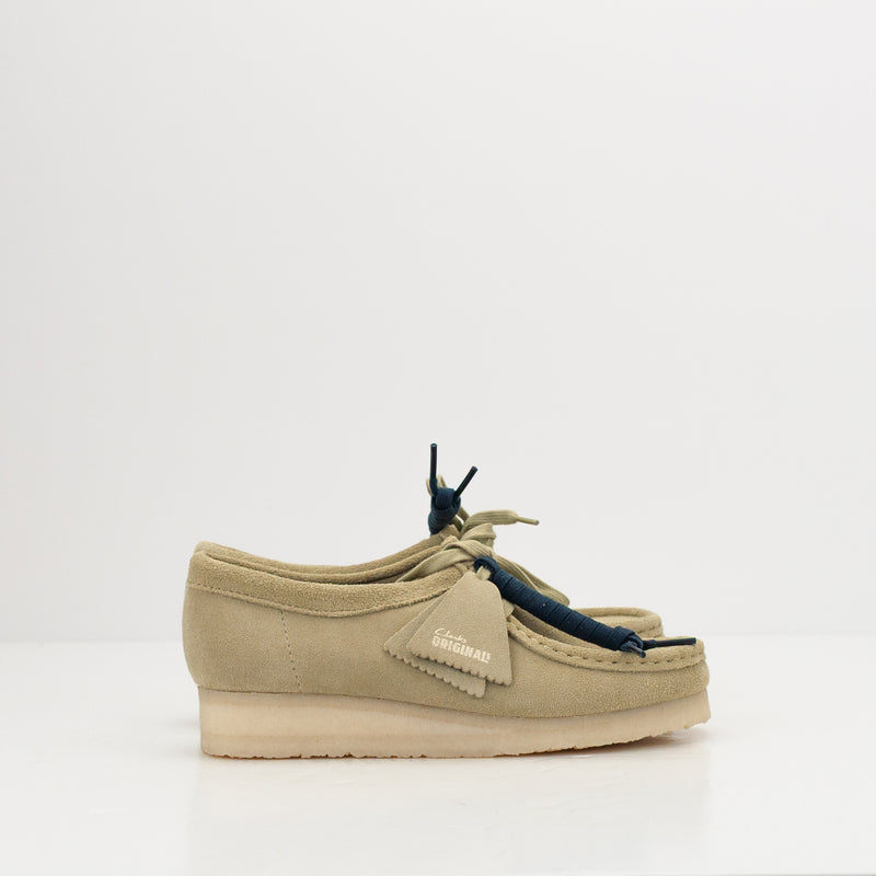 ZAPATO - CLARKS - WALLABEE MAPLE SUEDE MUJER