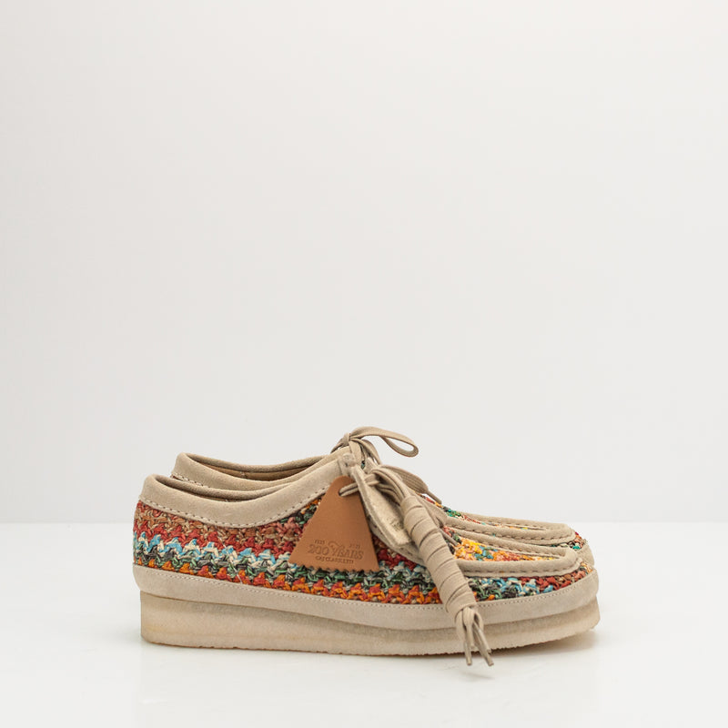 ZAPATO - CLARKS - WALLABEE MULTICOLOUR RAFFIA HOMBRE