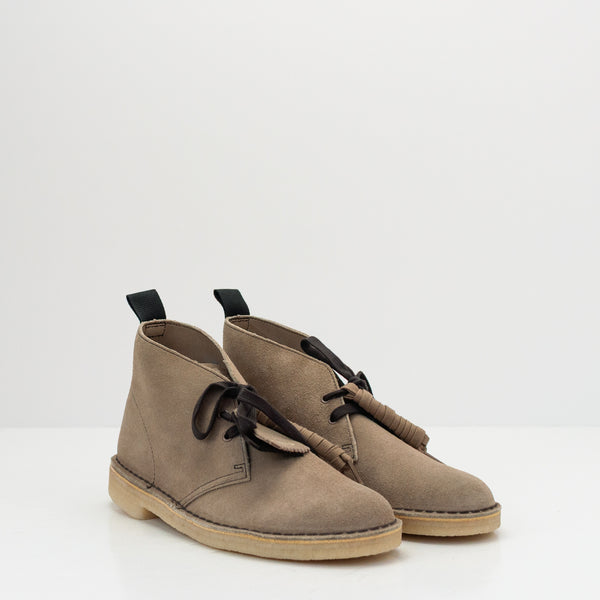 BOTIN - CLARKS - DESERT BOOT WOLF SUEDE