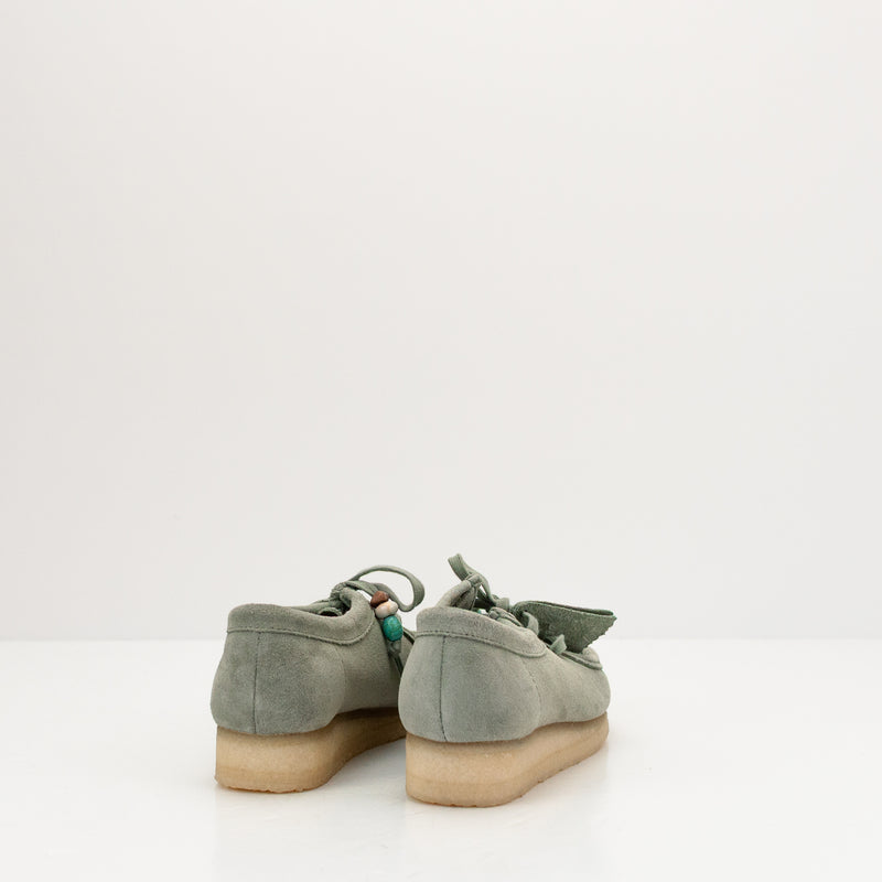ZAPATO - CLARKS - WALLABEE SAGE SUEDE