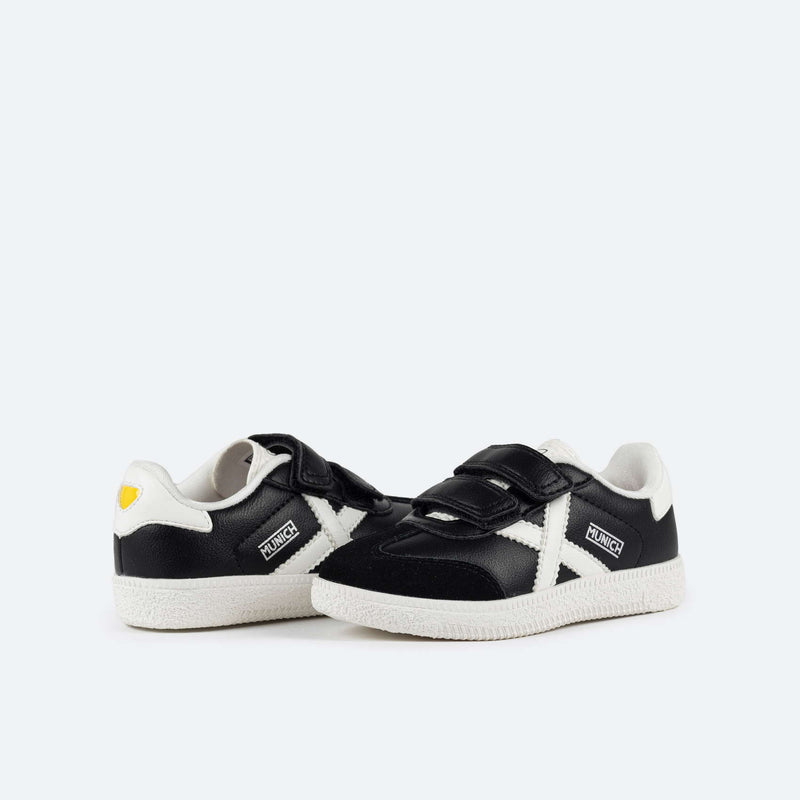 ZAPATILLA - MUNICH - MINI ASTRO VCO 02 NEGRO DE 24 A 32