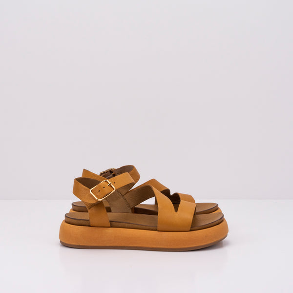 INUOVO - SANDAL - PLATFORM STRAIGHT CAMEL 972001