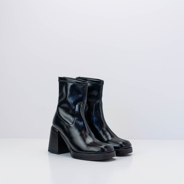 SEIALE - BOOTS - ARMIÑO BLACK PATENT