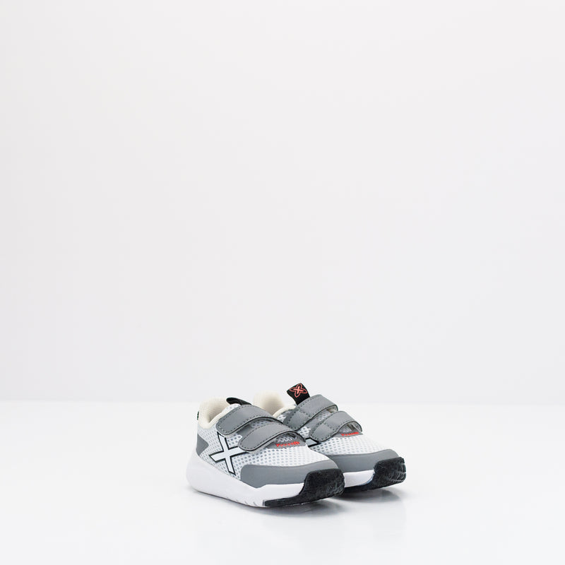 MUNICH - SNEAKER - BABY CLOE 21