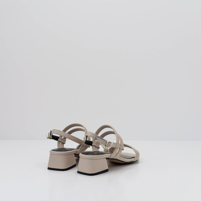 SEIALE - SANDALS - CINCUENTA BEIGE