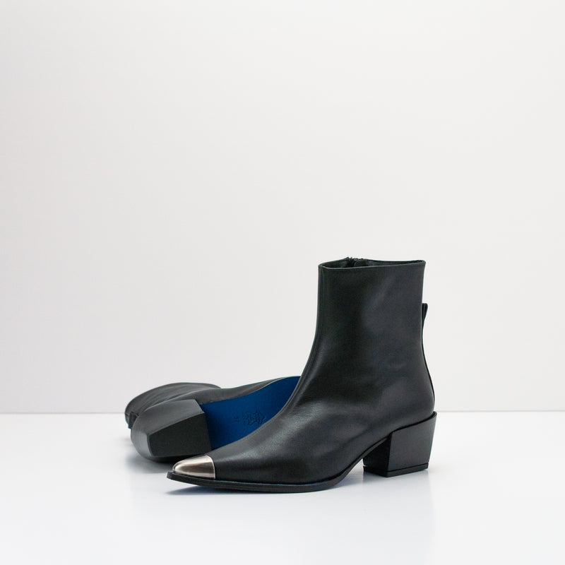 BOTIN - SEIALE - ESPIÑA NEGRO