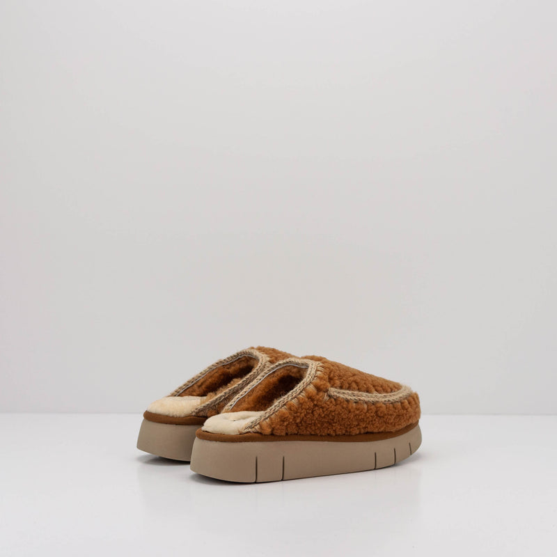 MOU - CLOG - BOUNCE CLOG CURLY SHEEPSKIN COGNAC