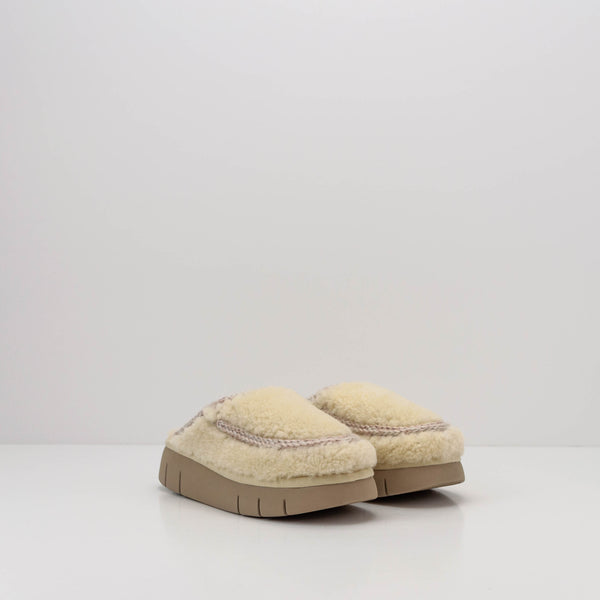 MOU - CLOG - BOUNCE CLOG CURLY SHEEPSKIN VANILLA