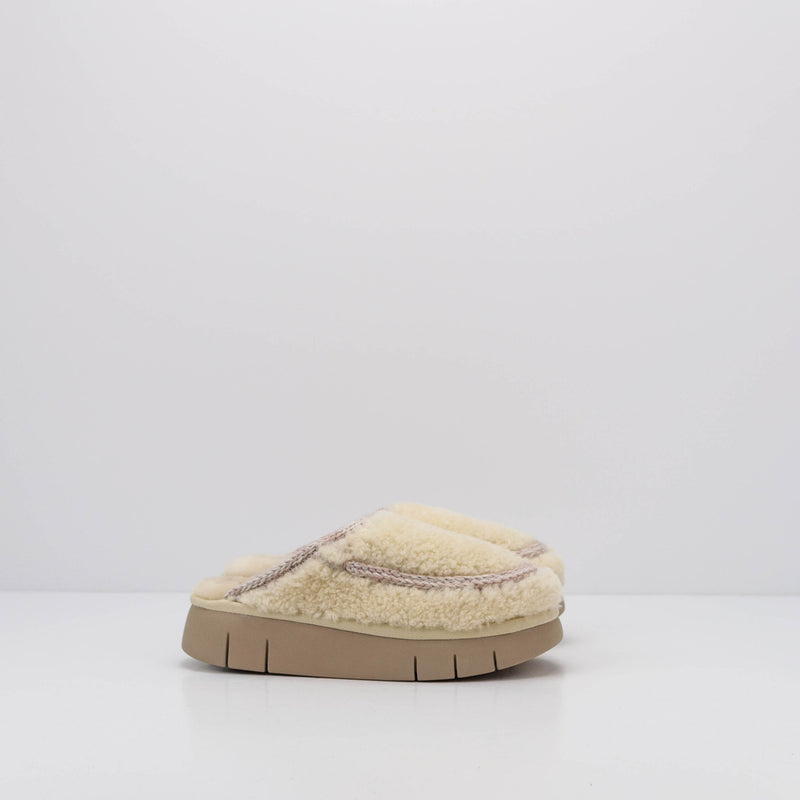 ZUECO - MOU - BOUNCE CLOG CURLY SHEEPSKIN VANILLA