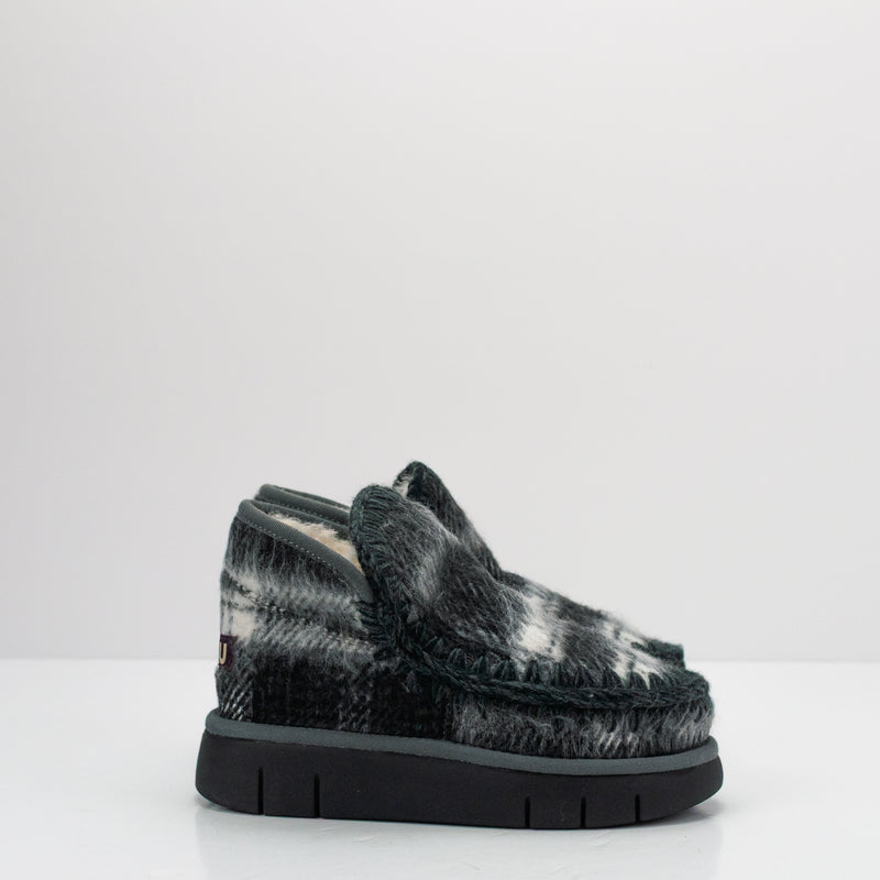 MOU - BOOT - ESKIMO BOUNCE SNEAKER WOOL IRIDESCENT BLACK