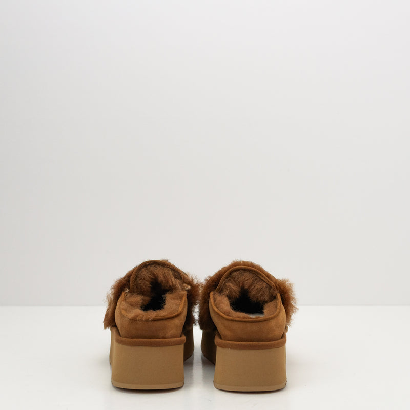 MOU - CLOG - PLATFORM CLOG LETTER LOGO COGNAC