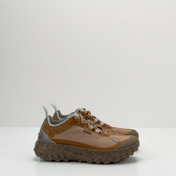 ZAPATILLA - NORDA - 001 LOAM MUJER
