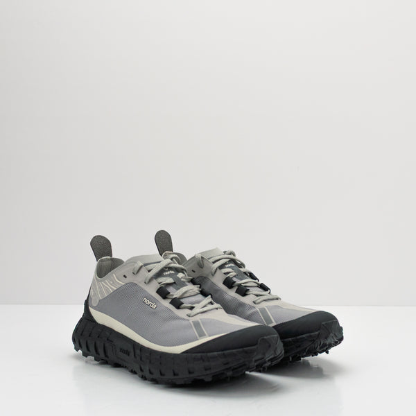 ZAPATILLA - NORDA - 001 PEWTER HOMBRE