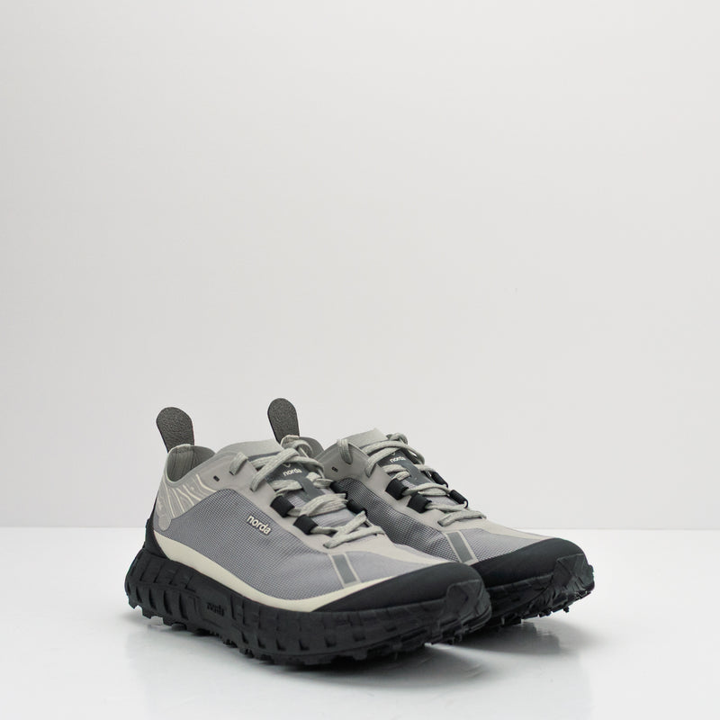ZAPATILLA - NORDA - 001 PEWTER HOMBRE