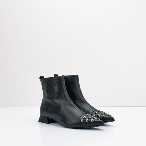 BOTIN - SEIALE - PUNTADA NEGRO