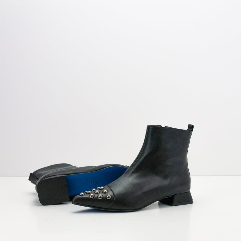 BOTIN - SEIALE - PUNTADA NEGRO