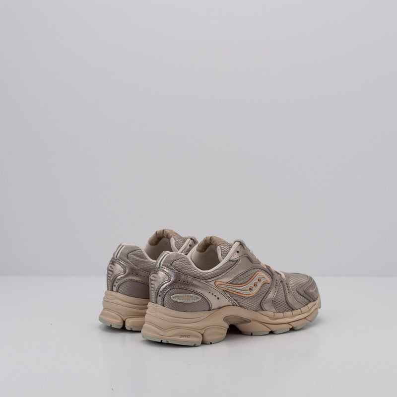 SAUCONY - SNEAKERS - PROGRID TRIUMPH 4 CHAMPAGNE