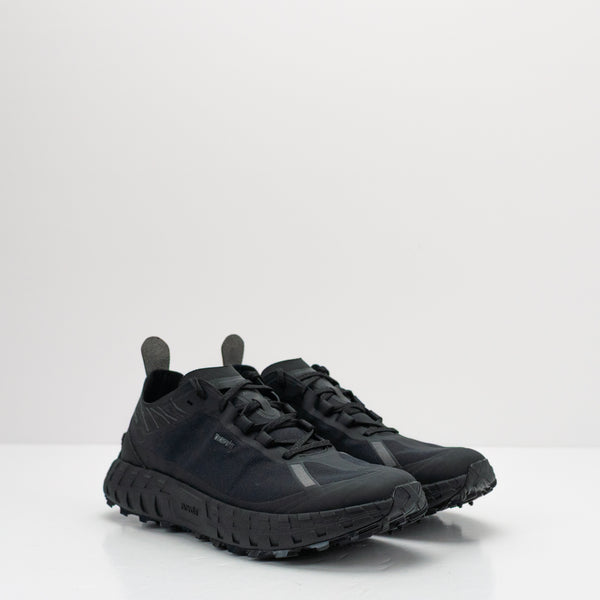 ZAPATILLA - NORDA - 001 G+ STEALTH BLACK HOMBRE