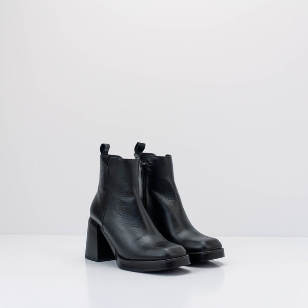 SEIALE - BOOT - VENTA