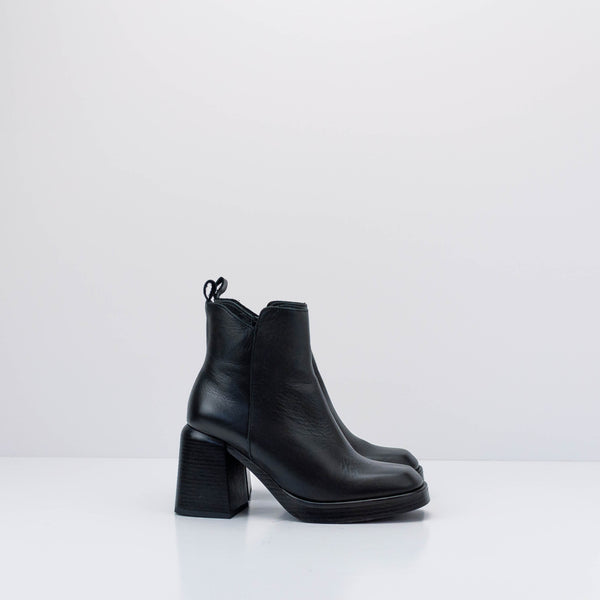 SEIALE - BOOT - VENTA