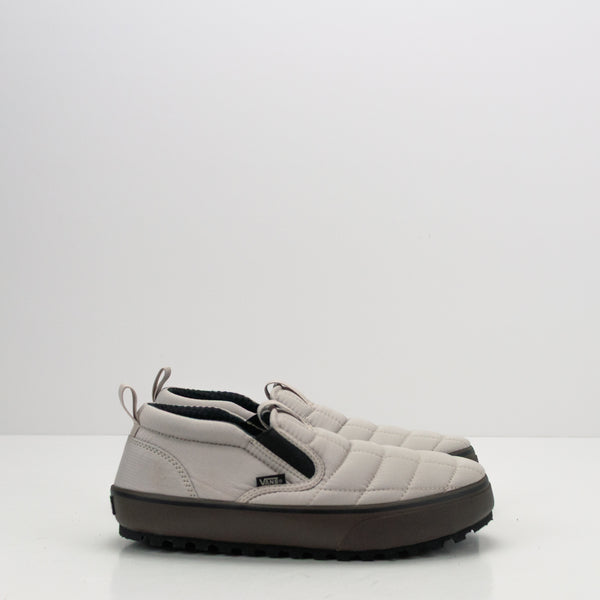 ZAPATILLA - VANS - MTE SNOW LODGE SLIPPER MI OATMEAL GUM HOME