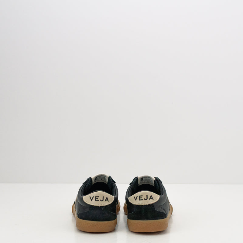 ZAPATILLA - VEJA - VOLLEY O.T. LEATHER BLACK PIERRE MULLER VO2020510