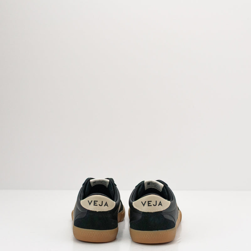 ZAPATILLA - VEJA - VOLLEY O.T. LEATHER BLACK PIERRE HOMBRE VO2020510