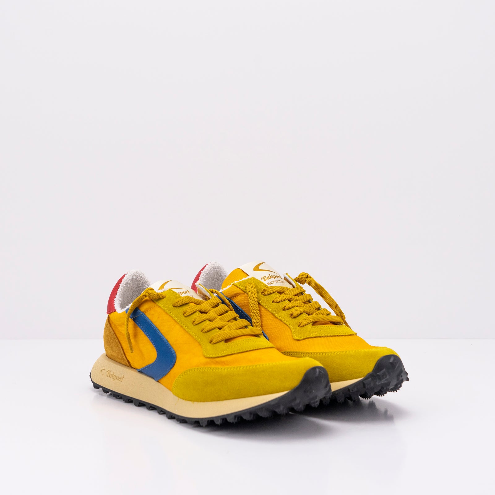 Zapatos vans amarillos running hotsell