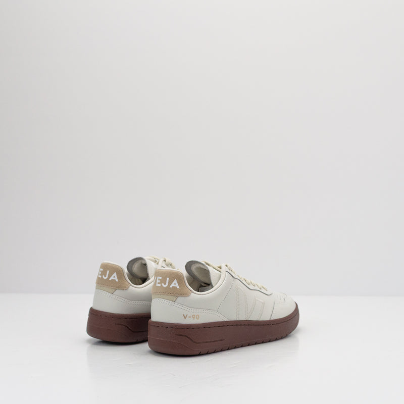 ZAPATILLA - VEJA - V-90 LEATHER WHITE PIERRE ALMOND VZ2020750