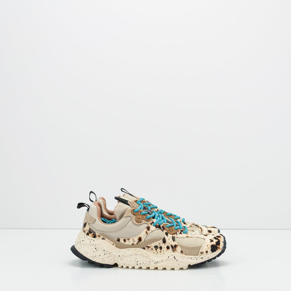 Zapatilla Flower Mountain Wave Uni pelo de potro milk black brown contraste bicolor — Moksín