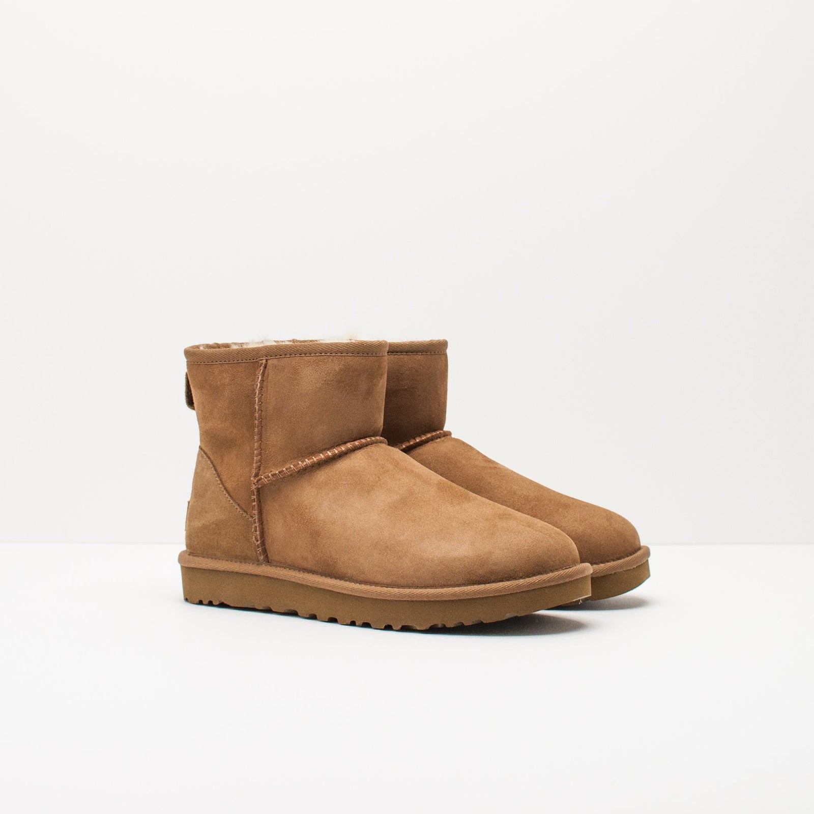 靴 ugg 1002072 CLASSIC MINI UGG CLASSIC MINI ANKLE BOOTS CHESTNUT 1002072 | Moksin