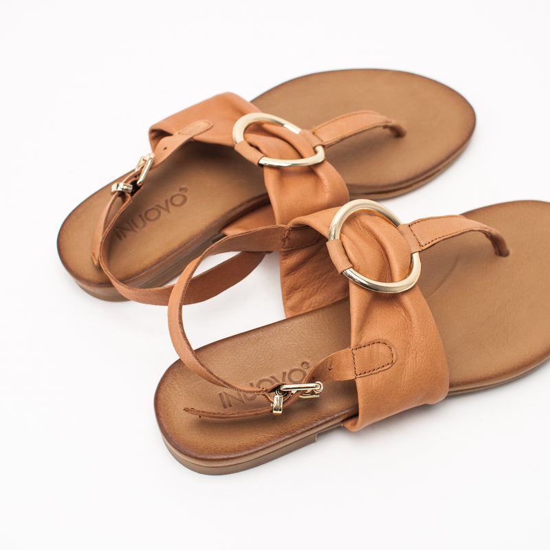 SANDALIA - INUOVO - PLANA CAMEL 101144C