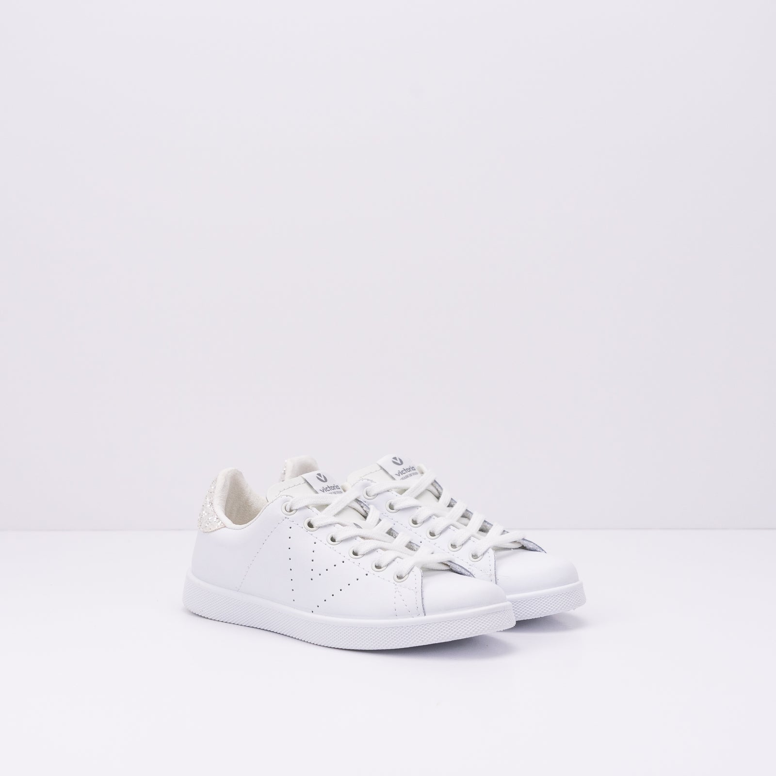 Sneakers Baskets Victoria Blanches Victoria Tennis Noires Femme