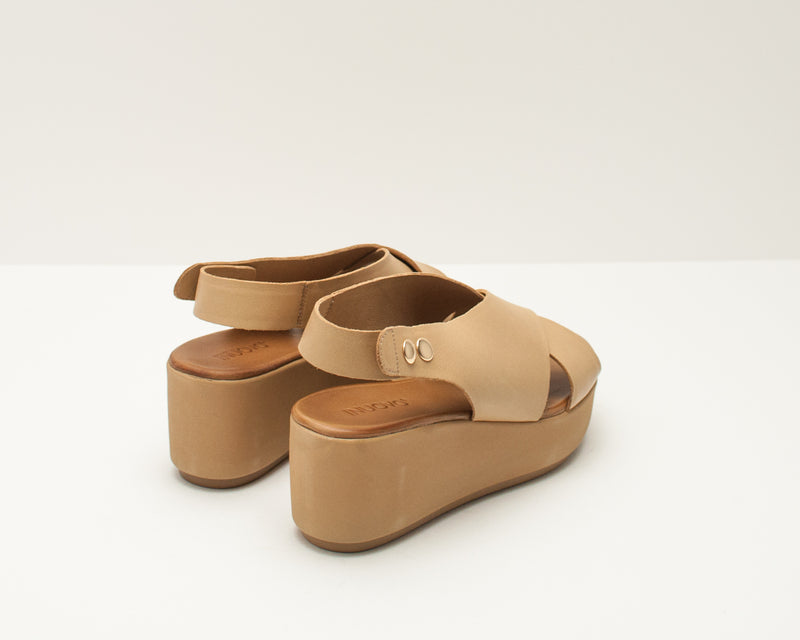 INUOVO - SANDAL - CAMEL WEDGE 123031C