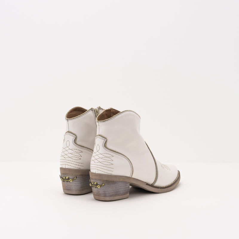 BOTIN - NEMONIC - 2273 TEXAS SAUVAGE BLANCO