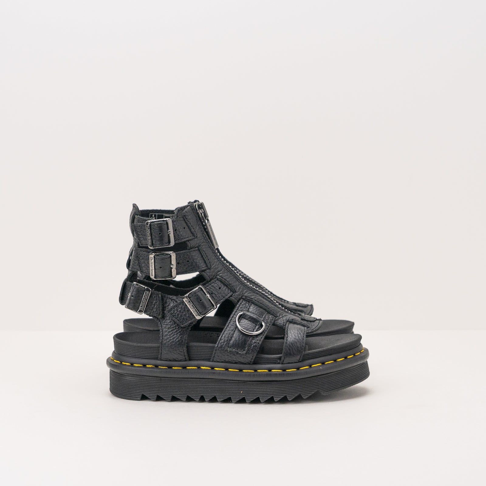 26561001-dr.martens-3-NE_1600x