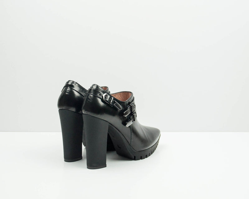 EZZIO ANKLE BOOTS & BOOTIES 0535564
